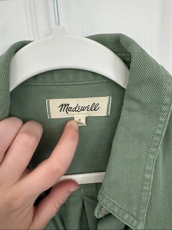 Madewell Women’s Sage Green Button-Up Utility Shirt - Picture 3 of 3